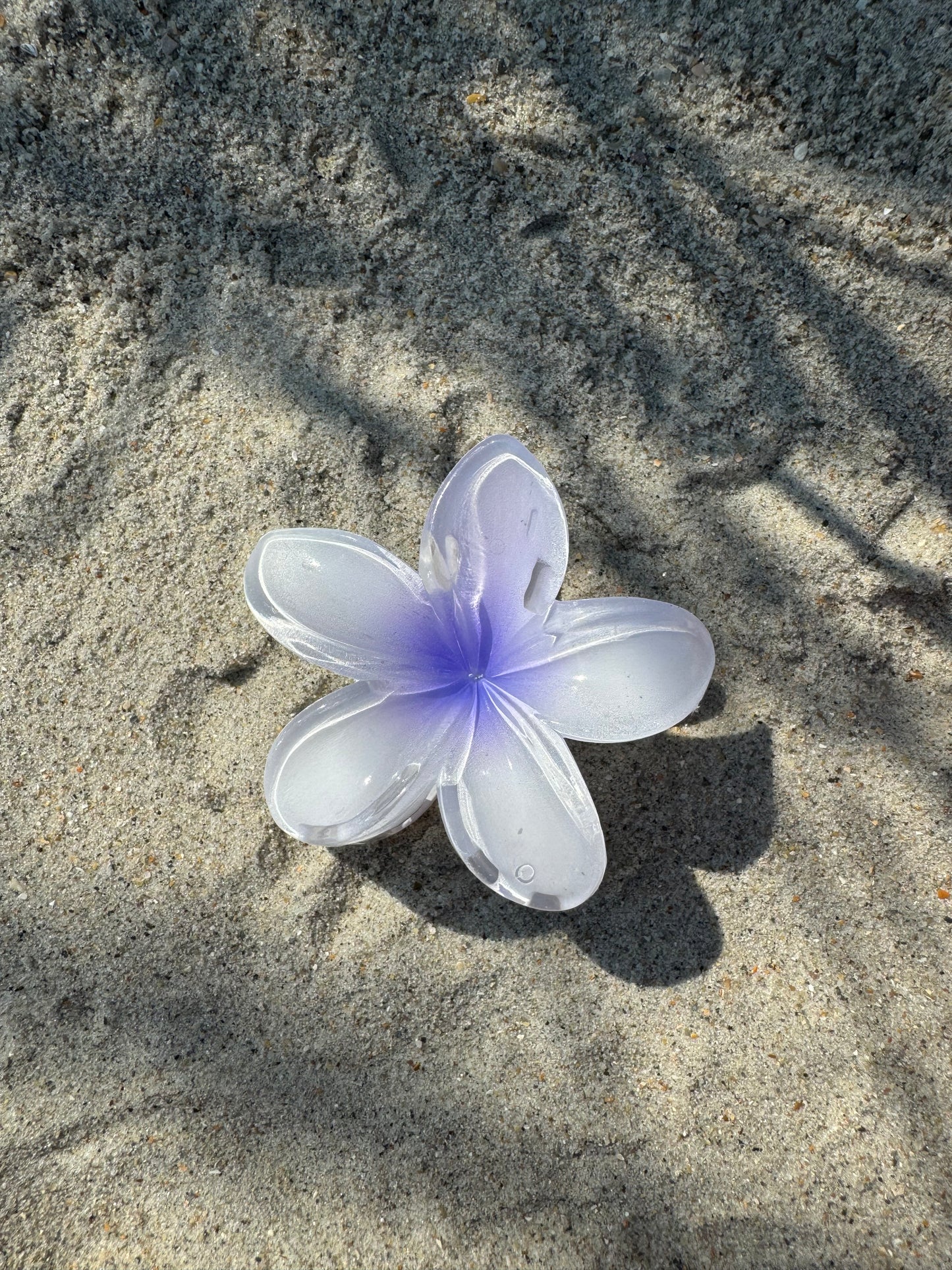 Hawaiian Flower Claw Clips