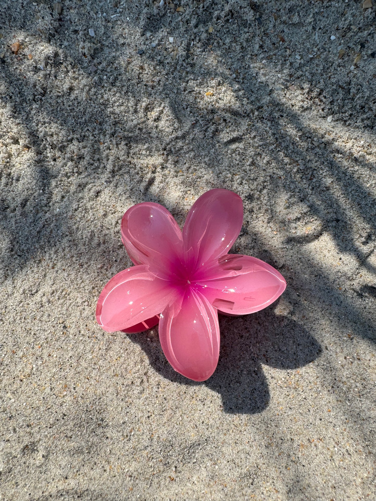 Hawaiian Flower Claw Clips