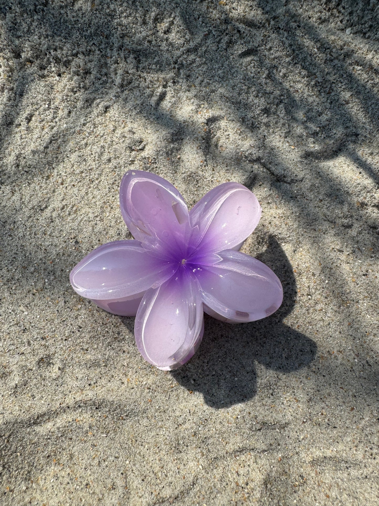 Hawaiian Flower Claw Clips